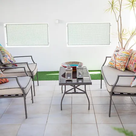 Apartment Net By Family Homes *