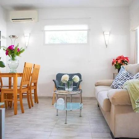 Net By Family Homes Apartment Denia